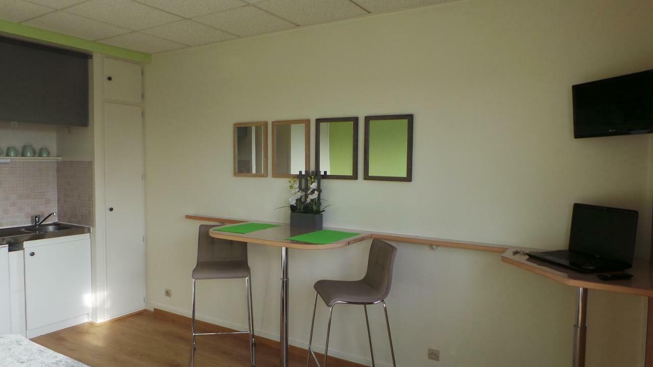 Studios Etape Du Lac Bourbon-Lancy Exterior photo