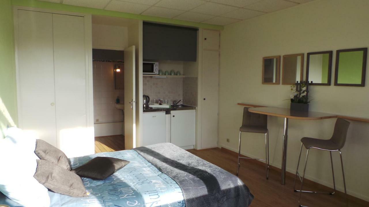 Studios Etape Du Lac Bourbon-Lancy Exterior photo