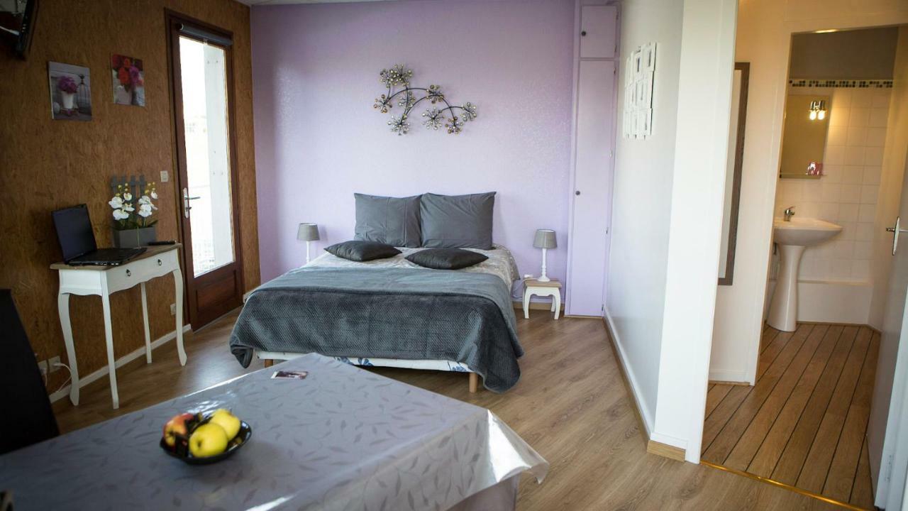 Studios Etape Du Lac Bourbon-Lancy Exterior photo