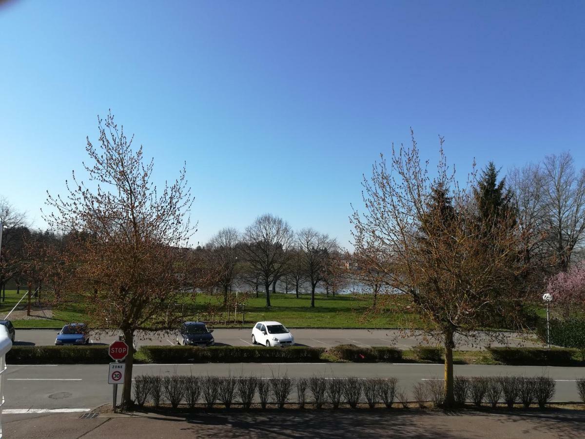 Studios Etape Du Lac Bourbon-Lancy Exterior photo